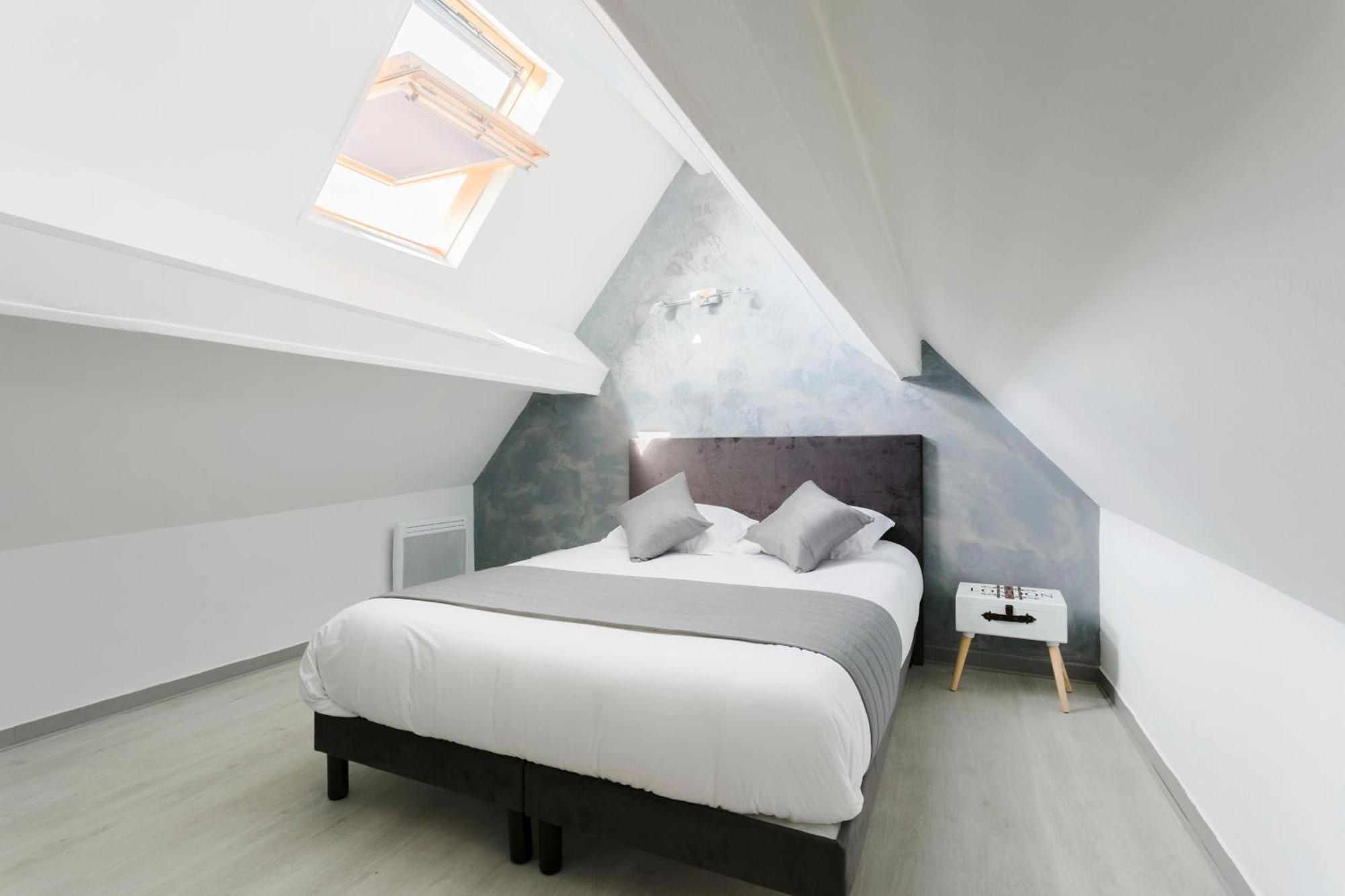 Roissy Appartements Habitación foto